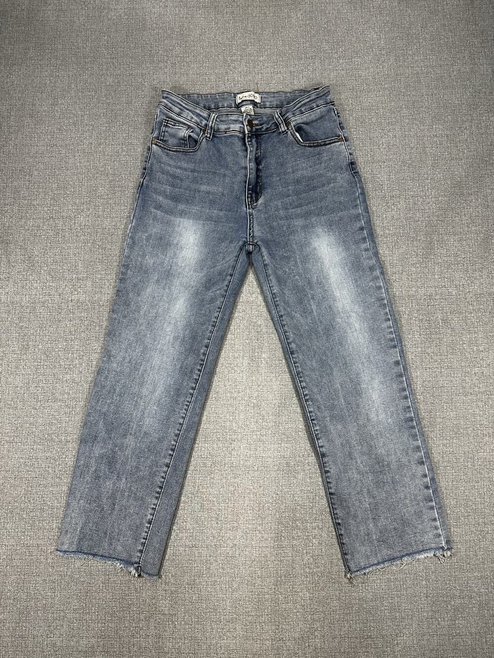 Love SOHO Women’s Size 13 (Measured 15) Slim Skinny Jeans Medium Wash Stretch